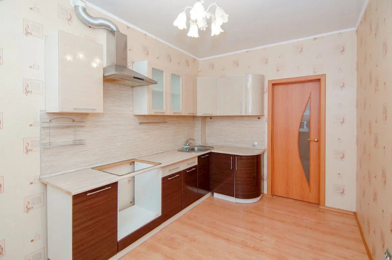 Краснодарский край, Краснодар, Мусоргского 8
