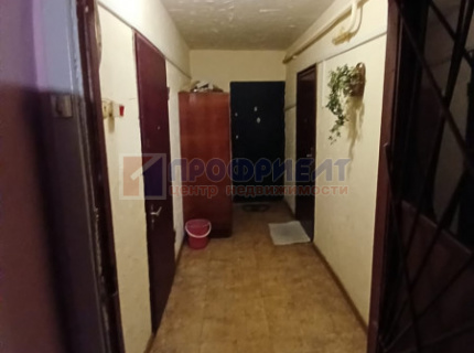 Продам двухкомнатную квартиру