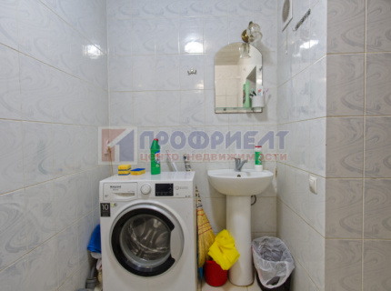 Продам студия квартиру