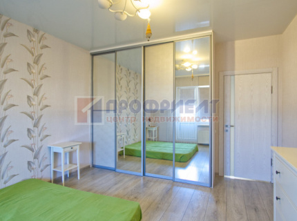 Продам двухкомнатную квартиру