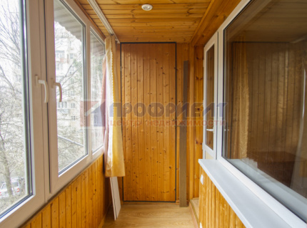 Продам трехкомнатную квартиру