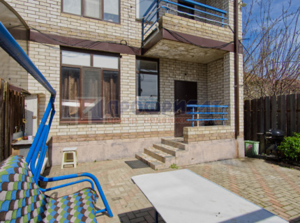 Продам таун-хаус