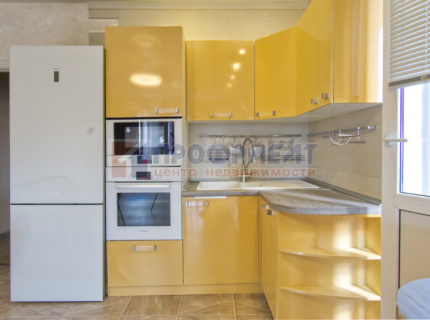 Продам двухкомнатную квартиру