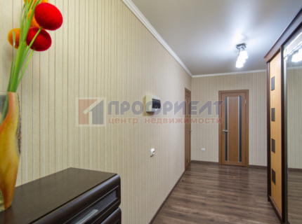 Продам двухкомнатную квартиру